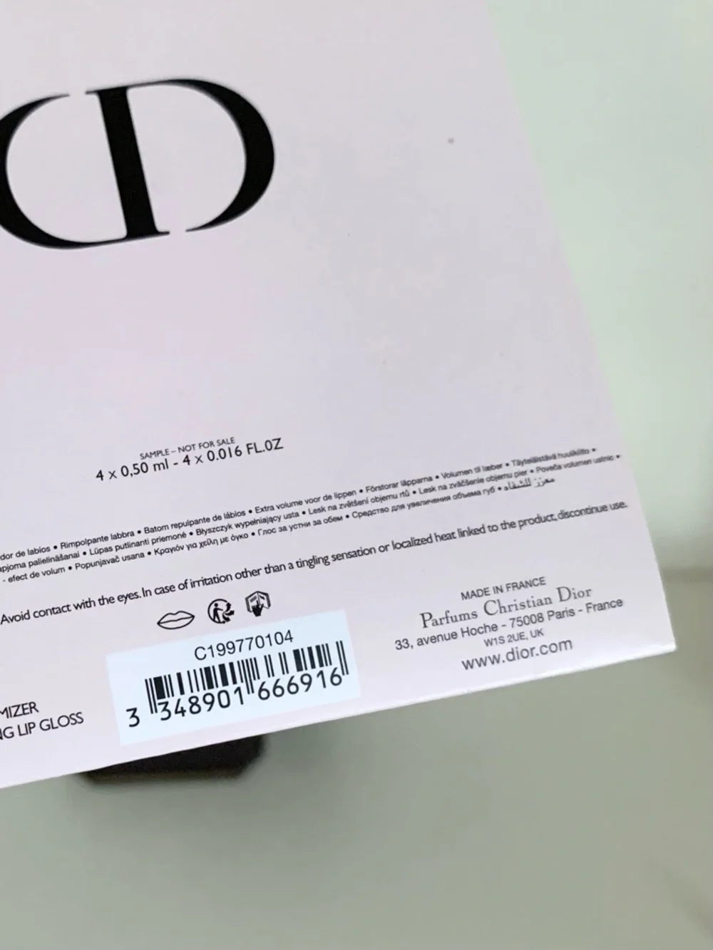 Hold Dior plumping lip gloss kit